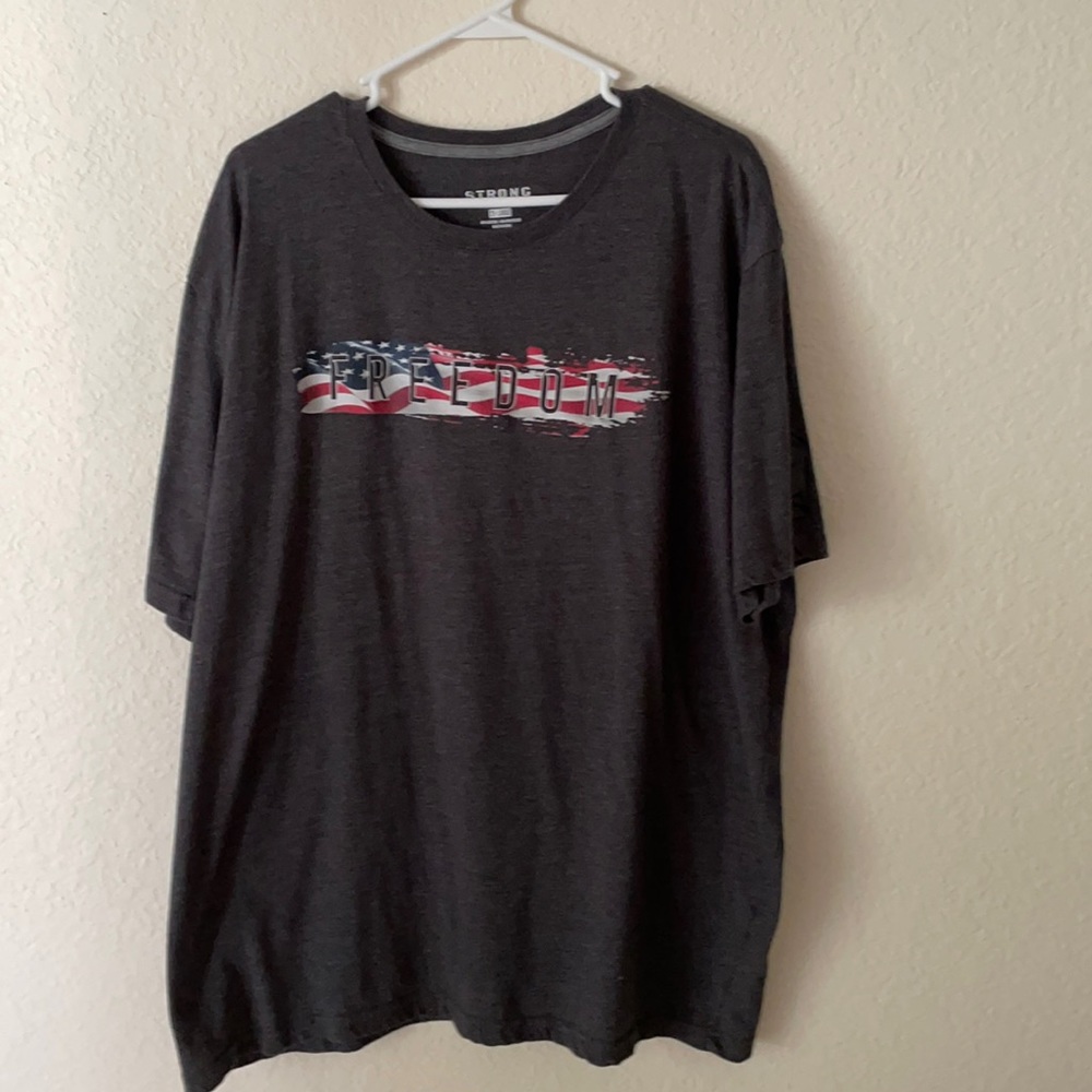 Strong Lincoln Outfitters Men’s Freedom Short Sleeve T-Shirt Size 2XL